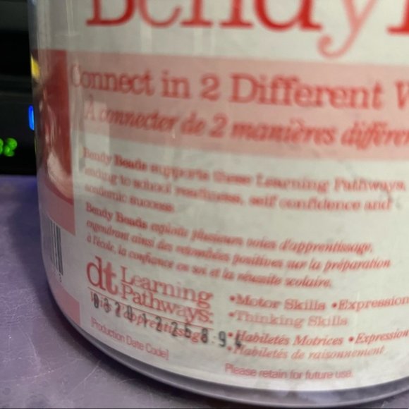 Tub of Bendy Beads - Picture 5 of 6